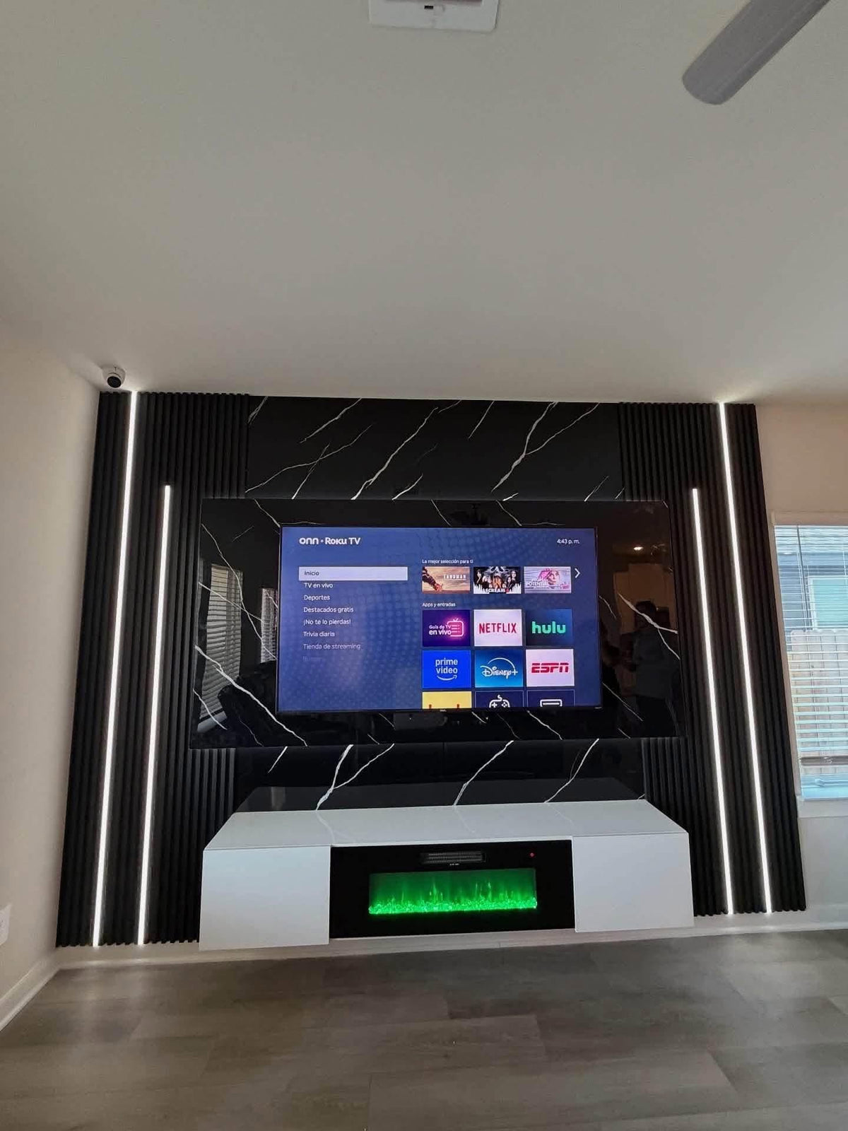 TV WALL 1
