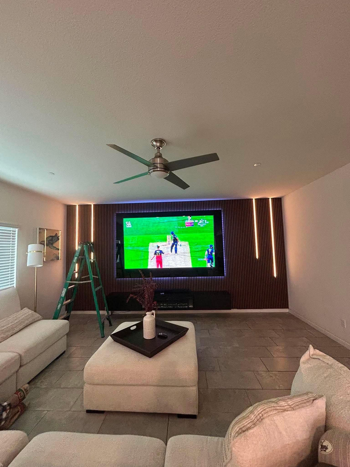 TV WALL 1