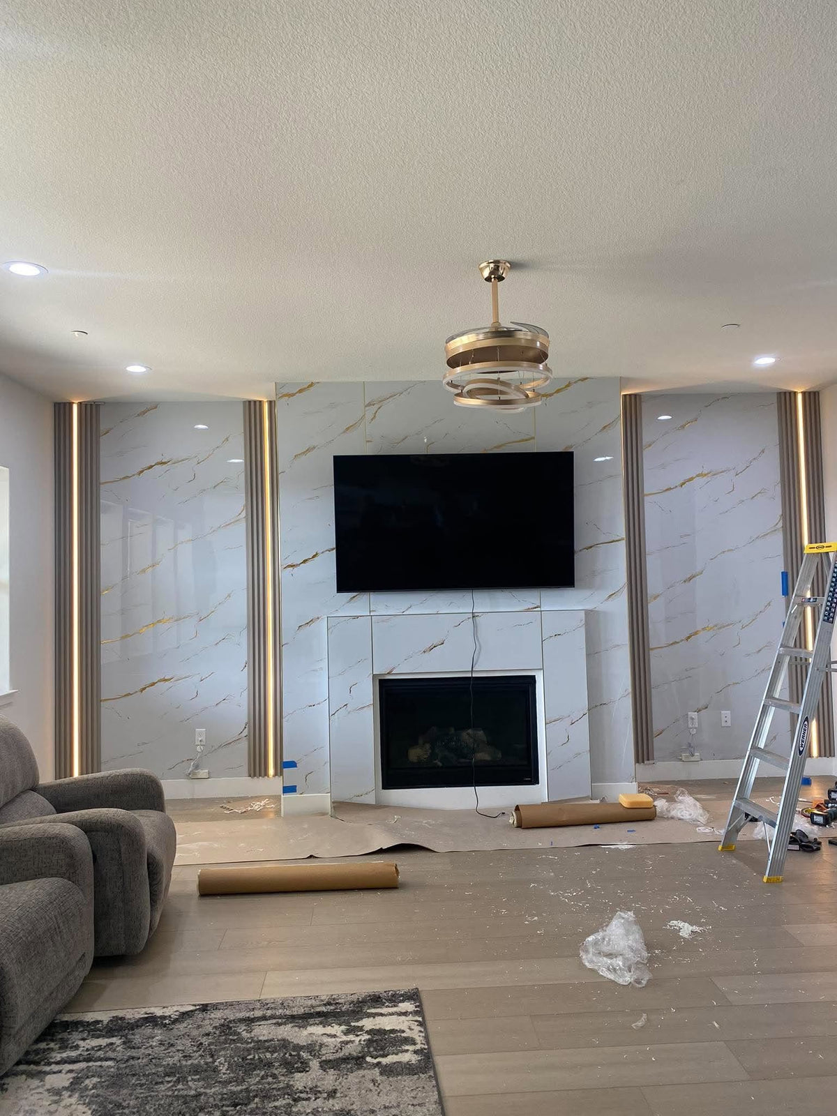 TV WALL 1