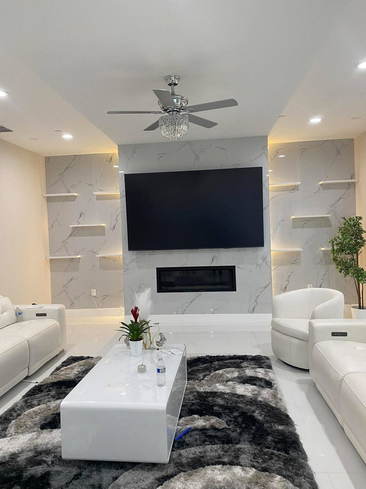TV WALL 1