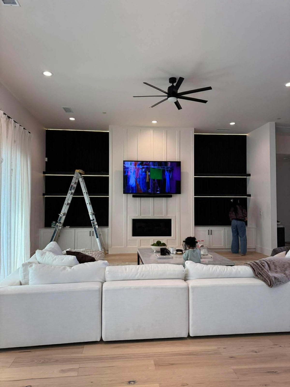 TV WALL 1