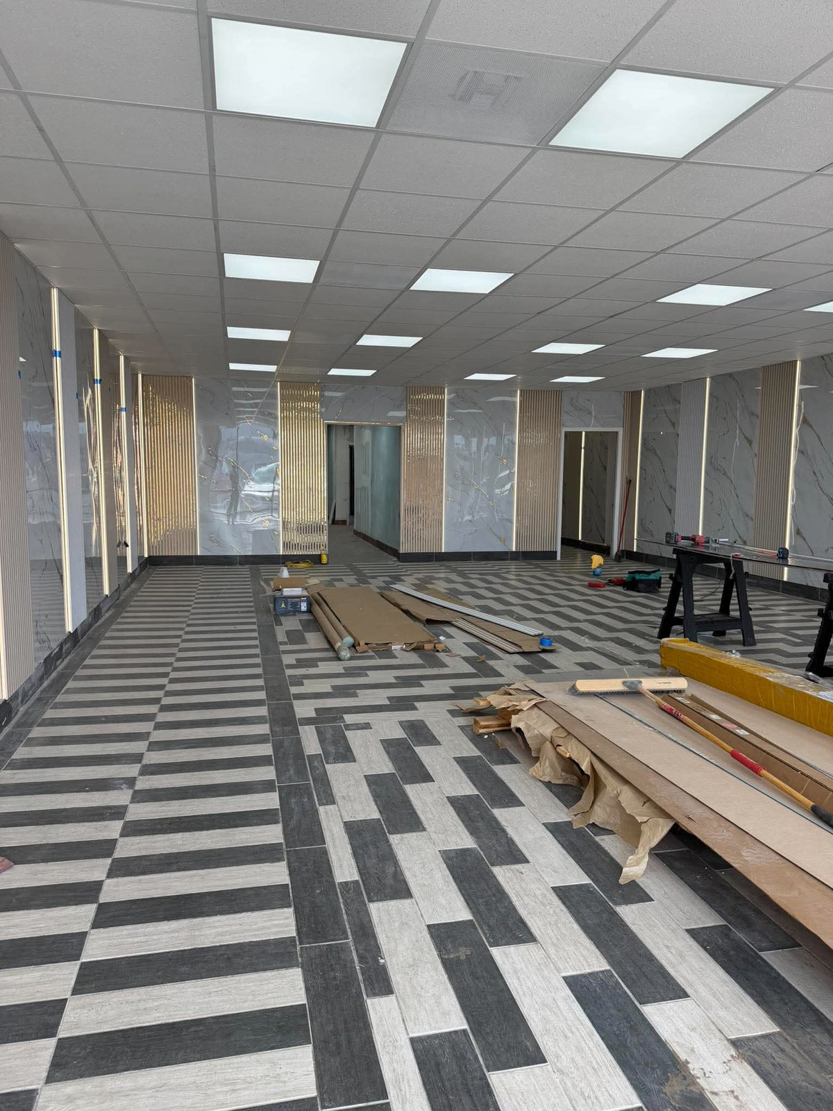 Salon - Restaurant - Office REMODEL