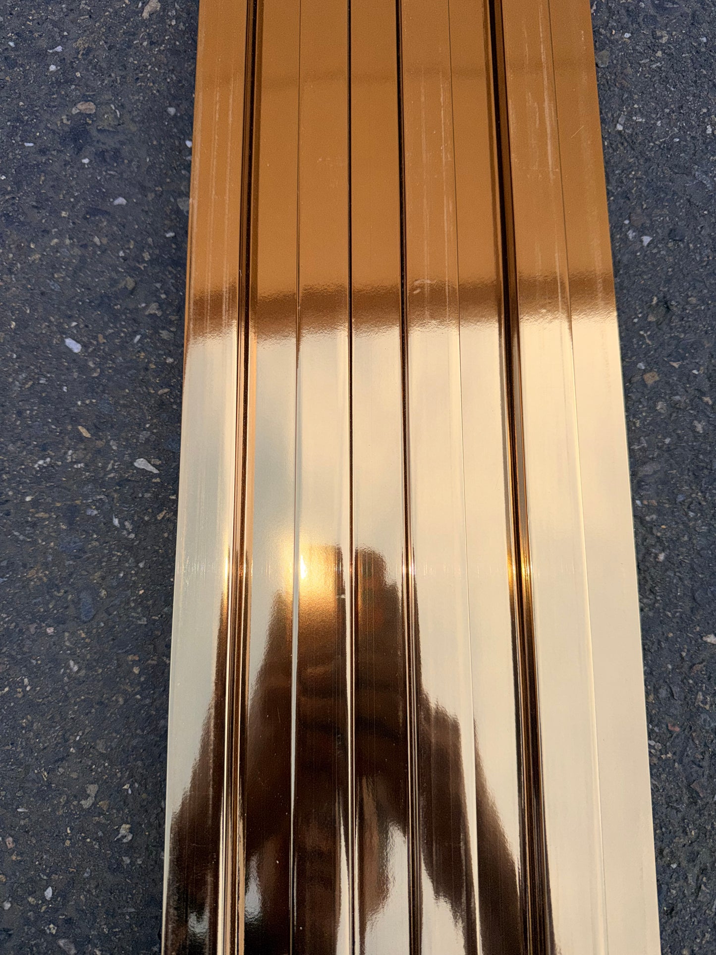 Wpc 00 GOLD