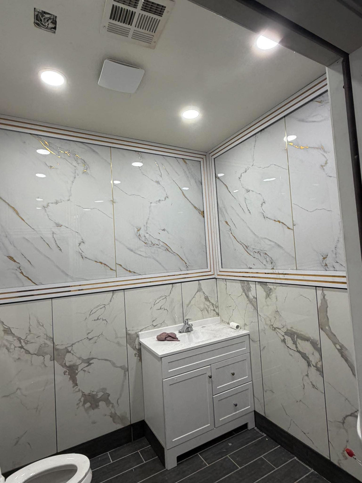 Salon - Restaurant - Office REMODEL