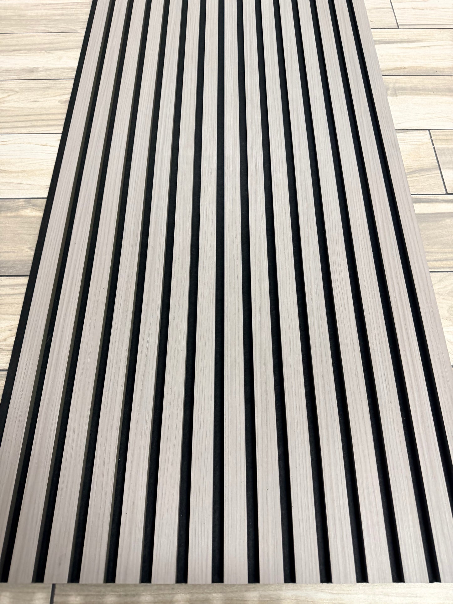 - A17 Grey 029