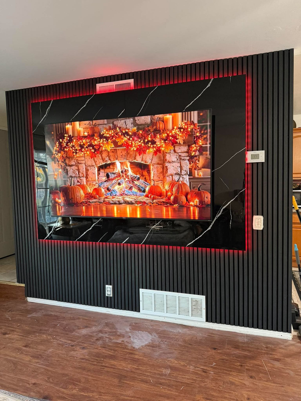 TV WALL 1